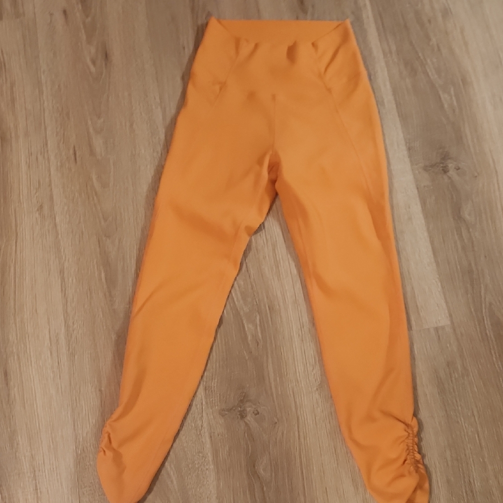 Wilo The Label | Women's Orange Leggings